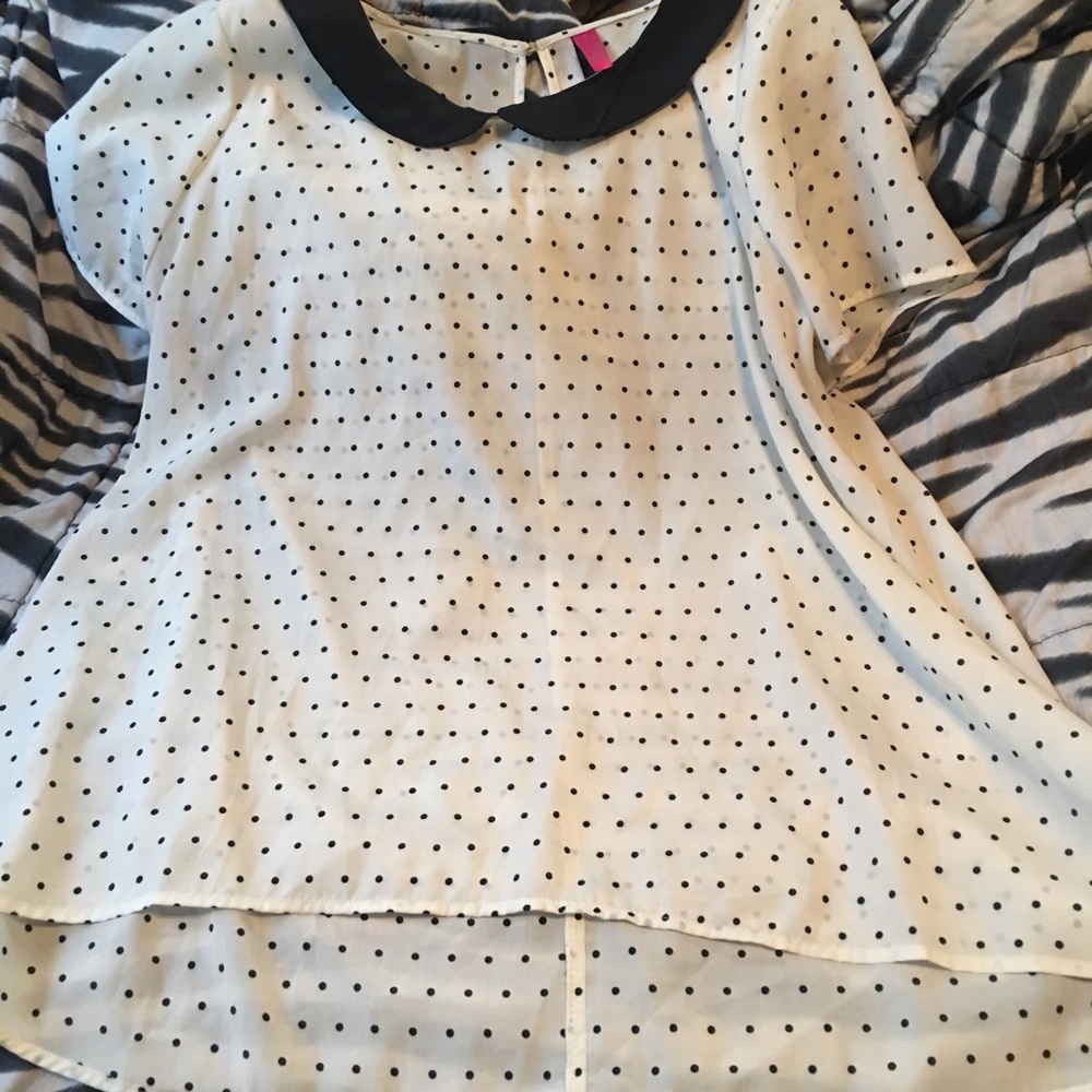 Pure Energy Sheer Polka Dot Peter pan High low